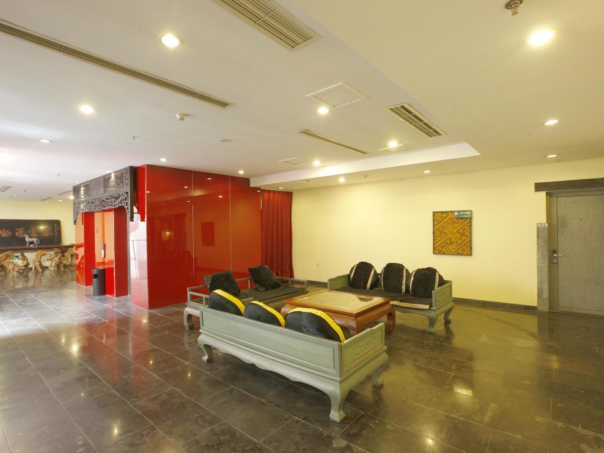 China Community Art Habitat Hotel Циндао Екстериор снимка