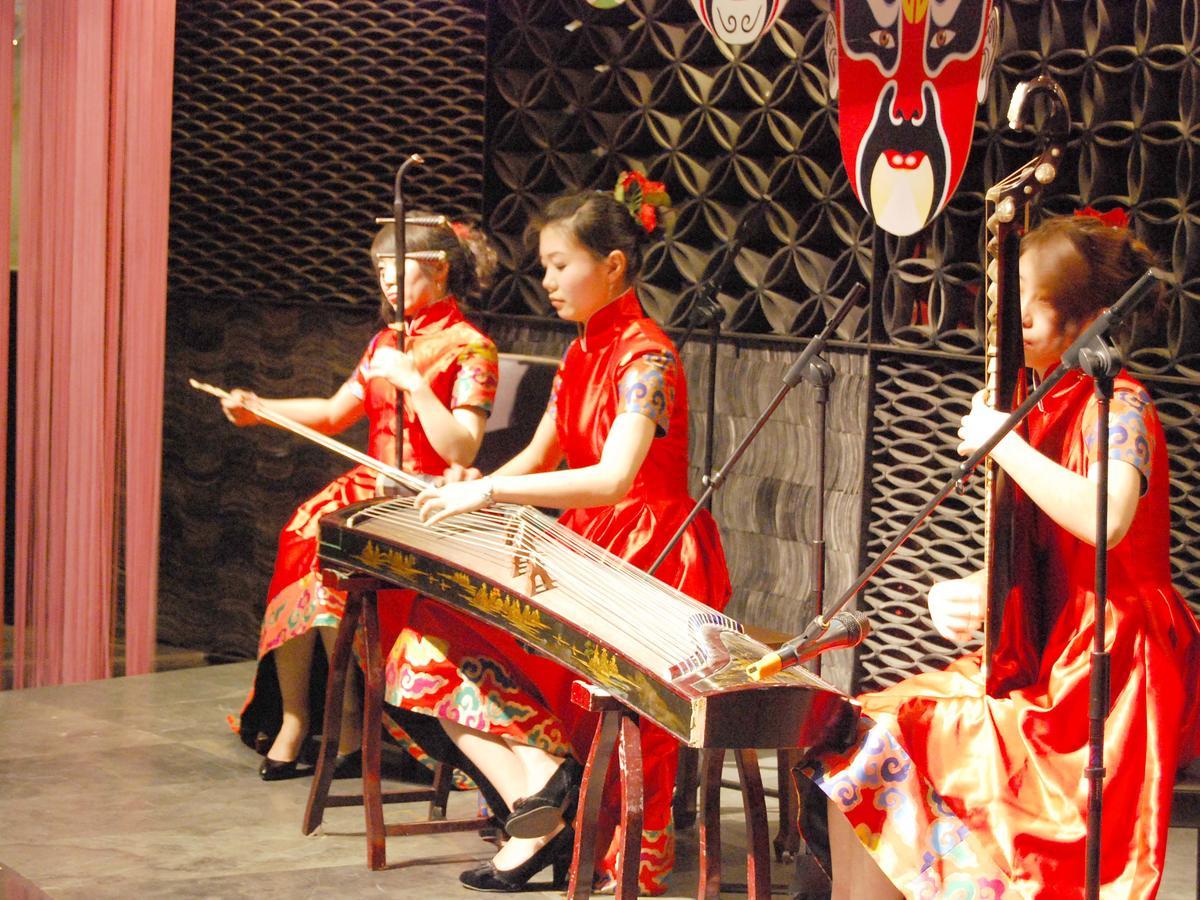 China Community Art Habitat Hotel Циндао Екстериор снимка